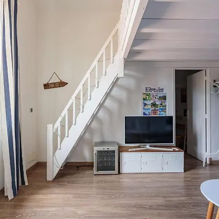 1 Avec Mezzanine A 800m De La Et Pres Des Commerces, Wi-fi Gratuit - Fr-1-3-599