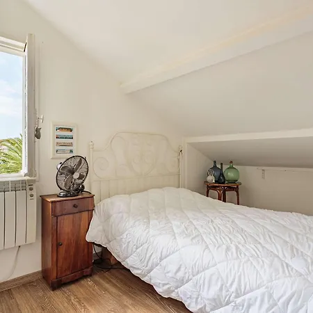 1 Avec Mezzanine A 800m De La Et Pres Des Commerces, Wi-fi Gratuit - Fr-1-3-599 Apartamento *